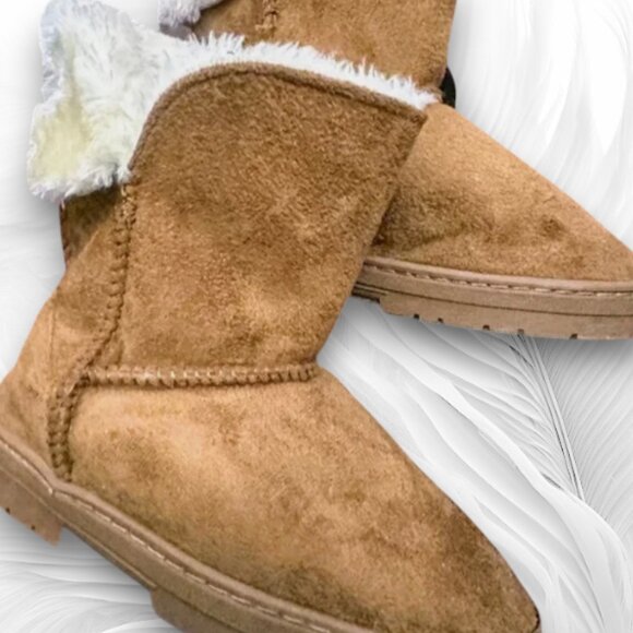 Bebe Girls’ Boots Shoes for girls Microsuede Sherpa Size 1 - Picture 3 of 5